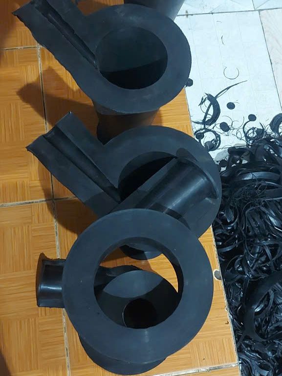 Cao su chịu mài mòn bơm bùn